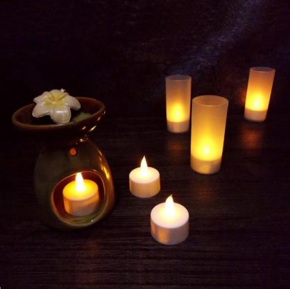 Rechargeable LED Candle TeaLight (6PCS SET) - Flameless LED Candle Lights - Flickering Amber,Battery Operated/Powered Candles,No Wax No Mess, No Fire Risk, Windproof, Portable