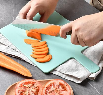 Index Cutting Boards for Kitchen, Plastic Cutting Board Set of 4 with Storage Stand, Colorful Chopping Board Set with Easy Grip Handles & Index Food Icons,Cutting Mat for Meat Veggies Fruits (Colorful)